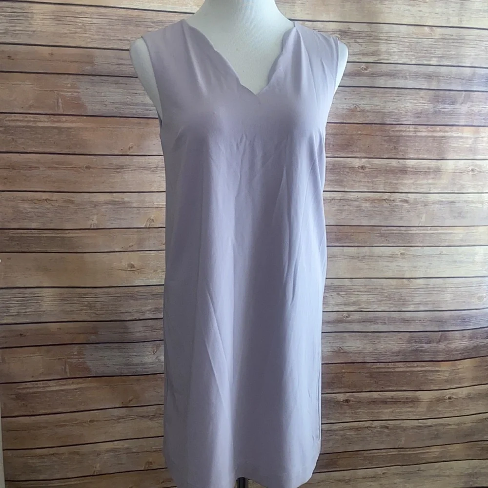 NWT Aqua Sleeveless Dress With Bow Detailing On Back - Picture 2 of 8